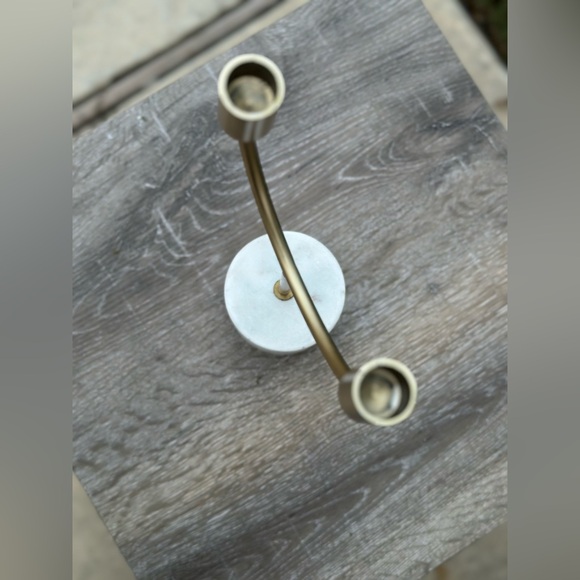 MARBLE AND GOLD CANDLE HOLDER - Picture 3 of 5